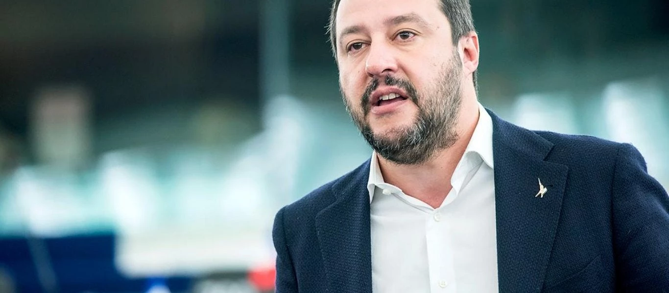 Πρώτα οι Ιταλοί! – Ούτε βήμα πίσω ο Σαλβίνι για τον ιταλικό προϋπολογισμό